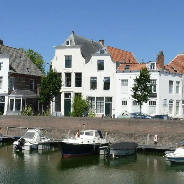 Appartement Middelburg4you, hotel in Middelburg