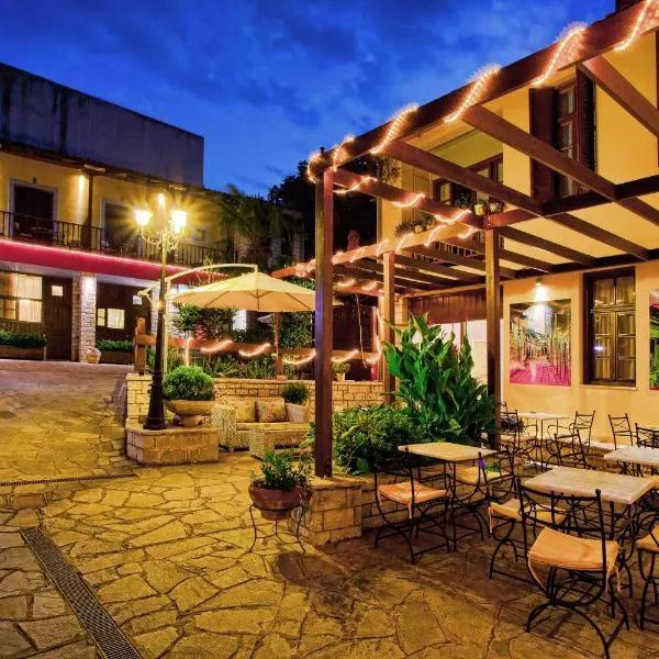 Politia, hotel v destinaci Ioannina