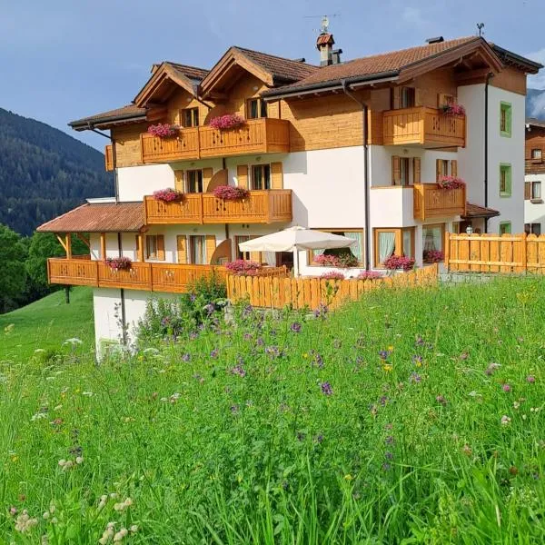 Hotel Garnì La Soldanella, hotel i Madonna di Campiglio