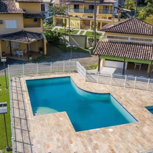 Casa em Paraty - RJ Cond. Fechado