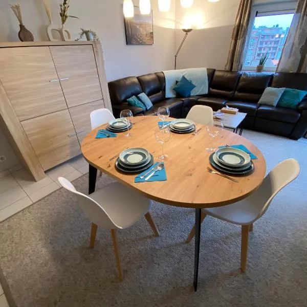 Vakantieappartement Oostende met privéparking, Hotel in Ostende