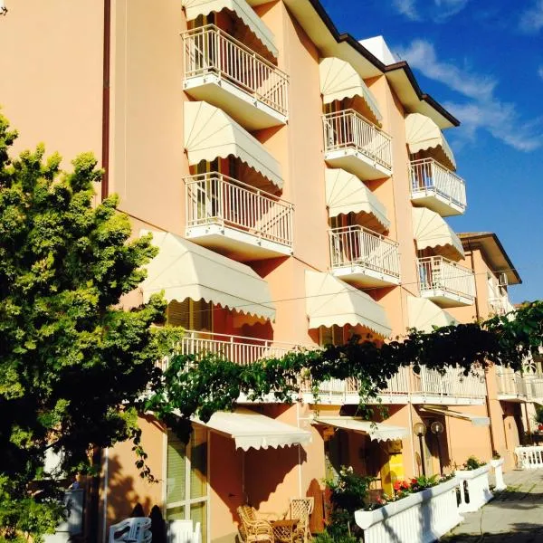 Residence Regni, hotel v destinaci Senigallia