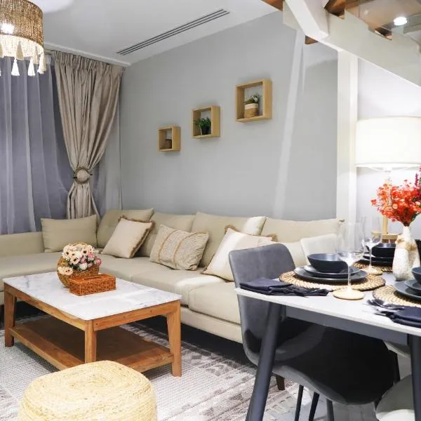2BR SkyHome at Jade Masdar City, hotel v destinaci Al Qurayyah