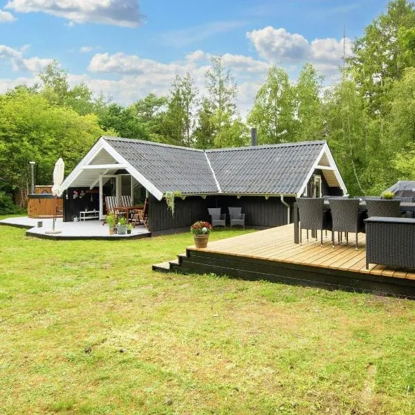 Bright Cottage with Hot Tub - By Traum Ferienwohnungen، فندق في إيبلتوفت
