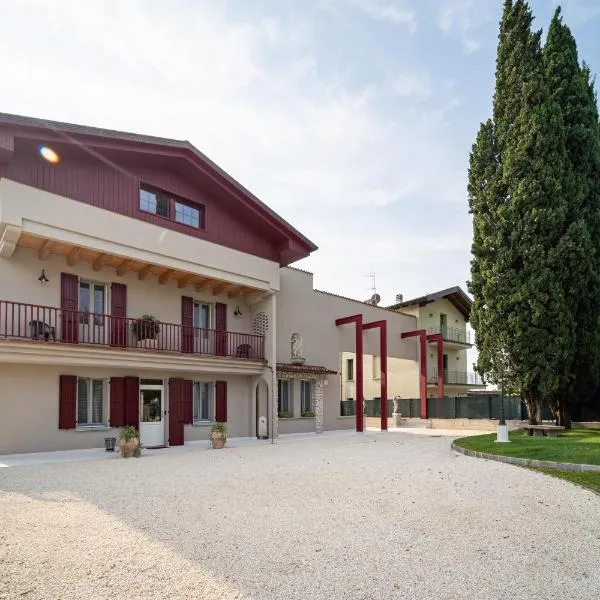 Villa Veronesi, hotel a San Martino della Battaglia