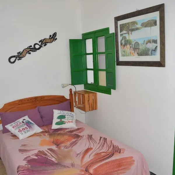 Studio Canario, hotel v destinaci El Escobonal