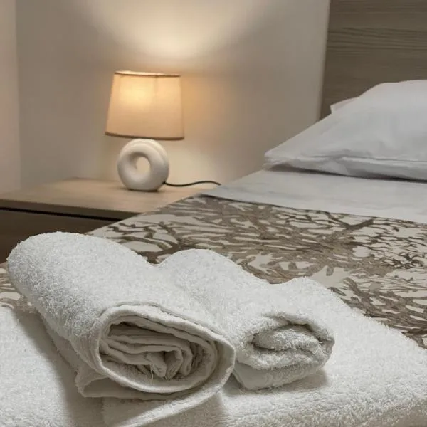 Zangaro Apartment, hotel v destinaci Corigliano Calabro