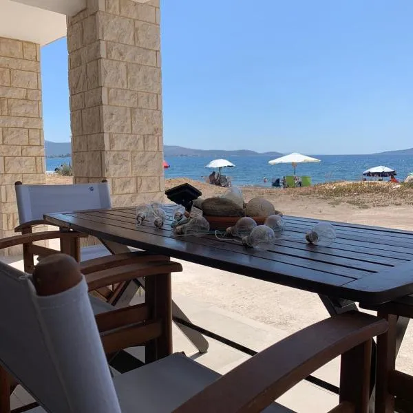 Evi's House, hotel v destinaci Kandia
