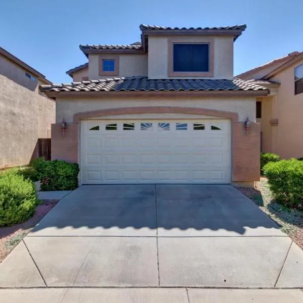 Gorgeous Abode 3 Bedrooms Hide-out in Mesa, hotel v destinaci Mesa