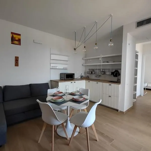 Interno H10 - Olimpia Residence, hotel u gradu Polikoro