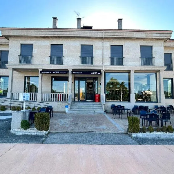HOSTAL RESTAURANTE AQUA, hotel in Ourense