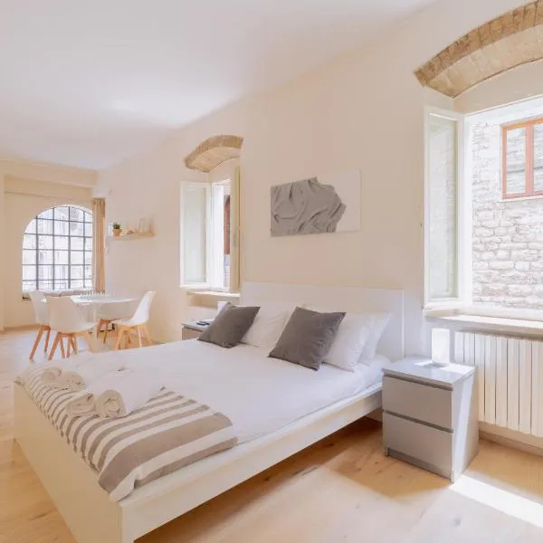 Suite Vittoria, 5 minuti da San Francesco, con colazione inclusa, hotel u gradu Asizi