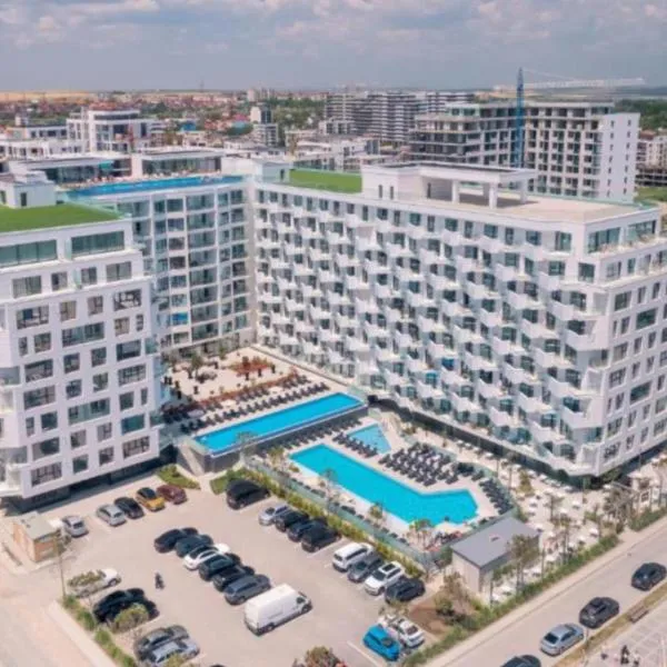NOVSEE Infinity Pool & SPA, hotel in Mamaia Nord