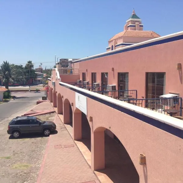 Los Jitos Hotel & Suites, hotel en San Carlos