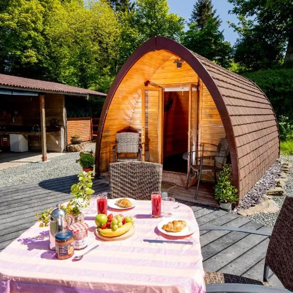 Ty Grug Pods, hotel in Llanfihangel-nant-Melan