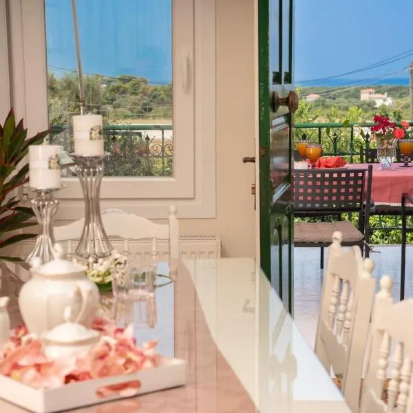 Ariadni Sea View Apartment، فندق في Minia