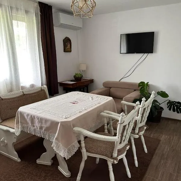 Къща за гости Ива, hotel v destinaci Krasno Gradishte