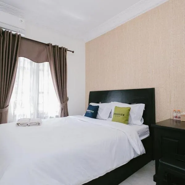 Urbanview Hotel Sultan Palace Malang by RedDoorz, hotel v destinaci Dau