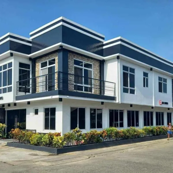 GLC SUITES, hotel v destinaci Bislig