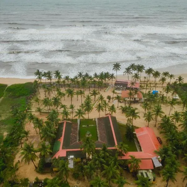 C Roque Beach Resort, hotel in Colva