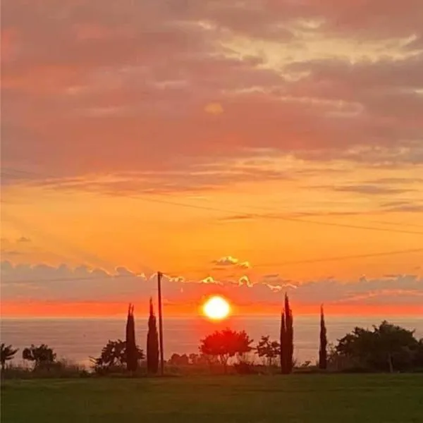 Sunset Boutique Guest House, hotel v destinaci Paphos City