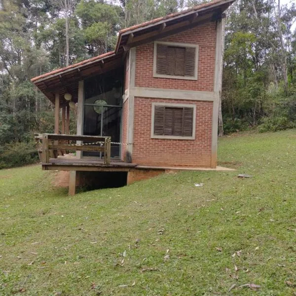 Chalé em São Roque, hotel in São Roque