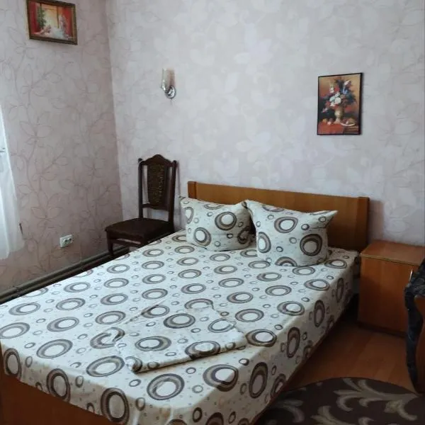 Готель Стефанія, hotel a Romny