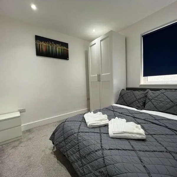 Star London Bell Lane 3-Bed Oasis with Garden, hotel in Hendon