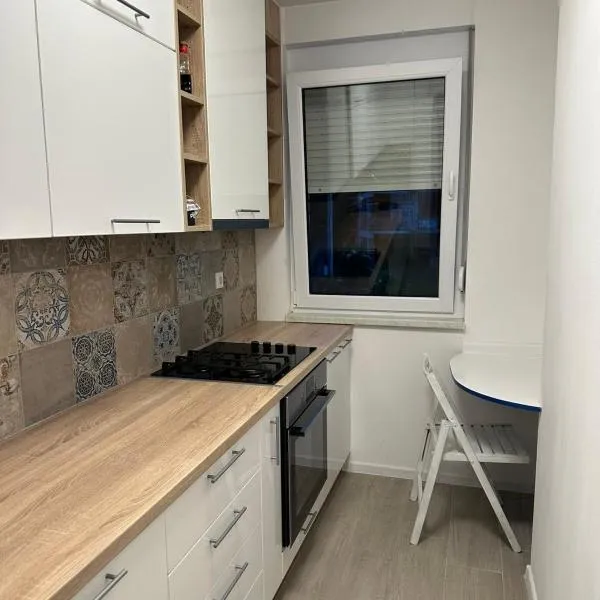 Novouređen stan u Vitezu, hotel v destinaci Vitez