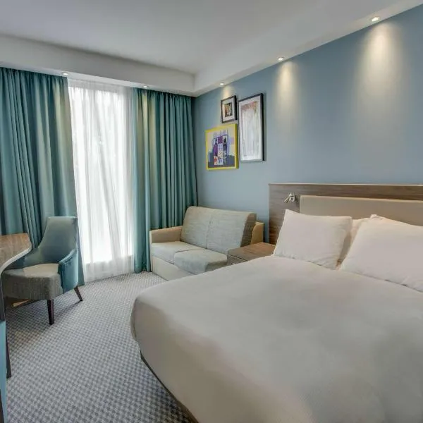 Hampton by Hilton Edinburgh Airport - photo 2