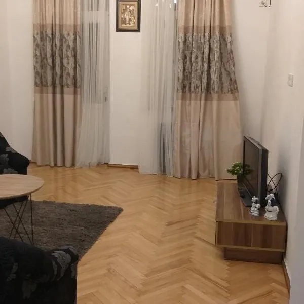 poti apartment, viešbutis Potyje