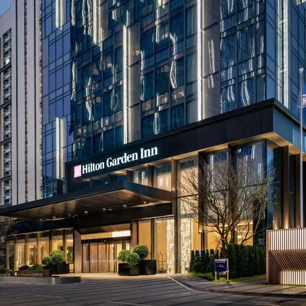 Hilton Garden Inn Shenzhen World Exhibition & Convention Center, hotel v destinaci Šen-čen
