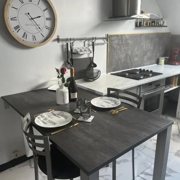 Logement studio, hotel v destinaci Quintin