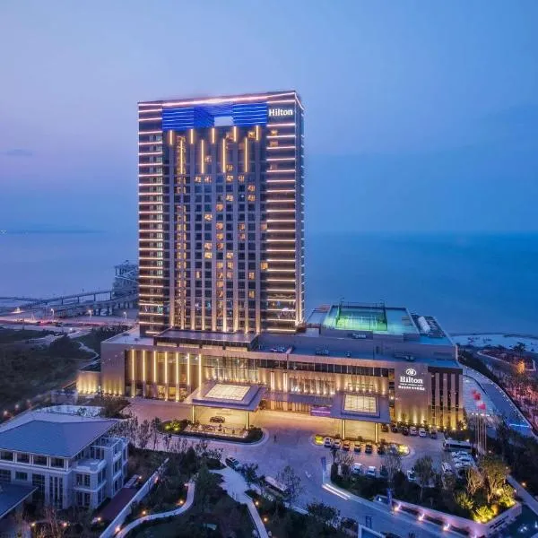 Hilton Yantai Golden Coast: Yantai şehrinde bir otel