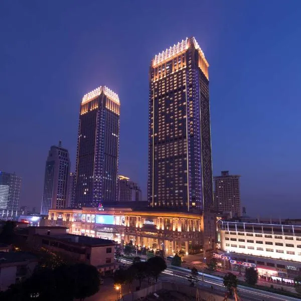 Hilton Zhongshan Downtown, hotel v destinaci Čung-šan