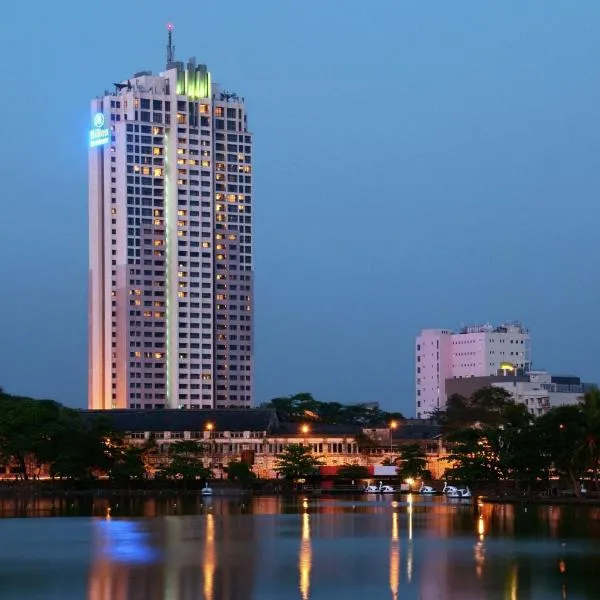 Hilton Colombo Residence, hotelli kohteessa Talapatpitiya