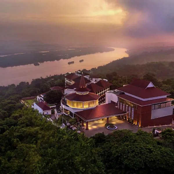 DoubleTree by Hilton Goa - Panaji, Hotel in Panaji