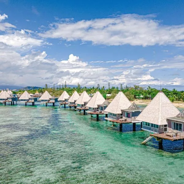 DoubleTree by Hilton Noumea Ilot Maitre Resort, hotel di Ilot Maitre