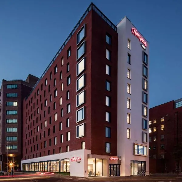 Hampton By Hilton Belfast City Centre, hotell i Belfast