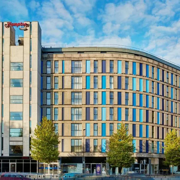 Hampton by Hilton Bristol City Centre, khách sạn ở Bristol