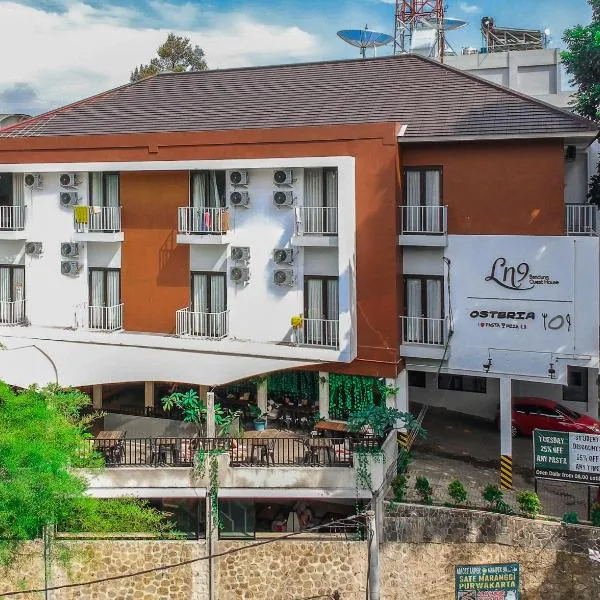 LN9 Bandung Guest House, hotel v destinaci Bandung