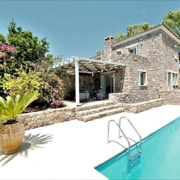 Miss Valentina-Modern Stone Villa in Aegina, hotel v destinaci Aegina