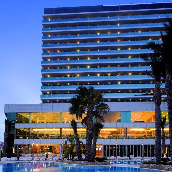AR Diamante Beach & SPA Hotel 4 SUP、カルプのホテル