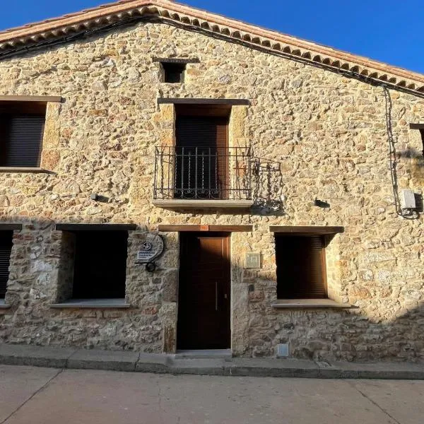 APARTAMENTOS AREKORATAS 255 y 256, hotel in Aguilar del Río Alhama