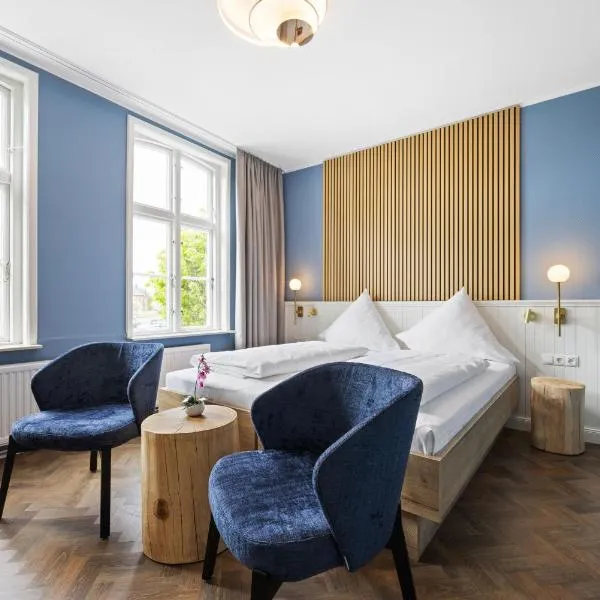 Zum Goldenen Anker, hotel v destinaci Tönning