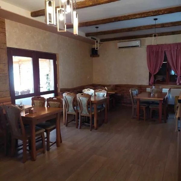 Restoran BMB, hotel a Odžak
