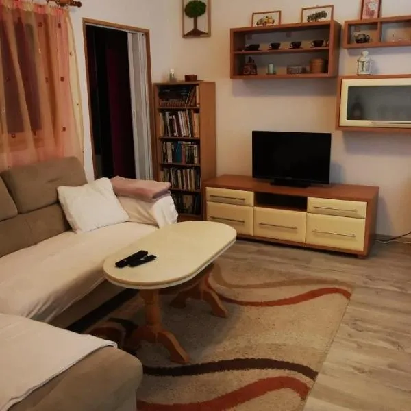 PU Bývanie v súkromí s výhľadom na tichom mieste v PU, hotel v destinaci Púchov