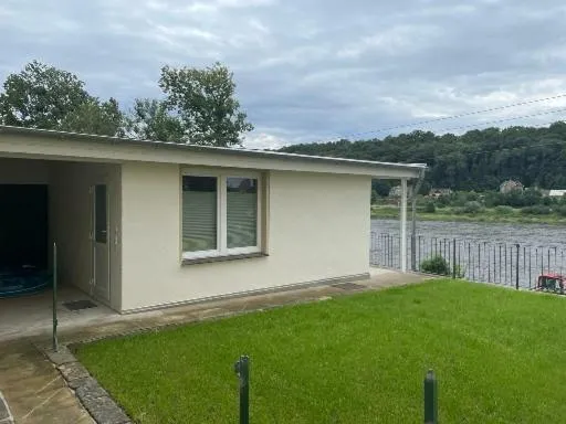 Ferienwohnung Pirna mit Elbblick, hotel v destinaci Pirna