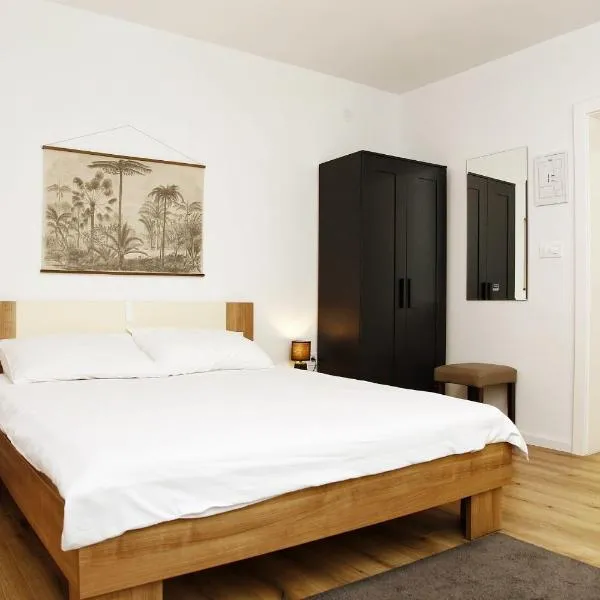 Studio Apartment Gea - Peaceful & Quiet - Queen Bed, Modern, Parking, hotel in Nin