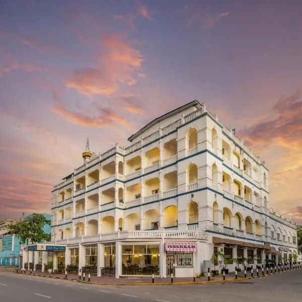 Sentrim Castle Royal Hotel, hotel v mestu Mombasa